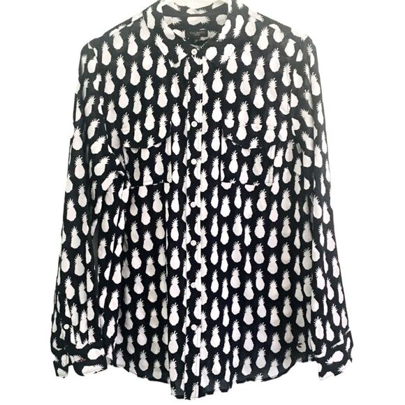 Talbots navy blue blouse w/white pineapples, Sz MP - Picture 1 of 5